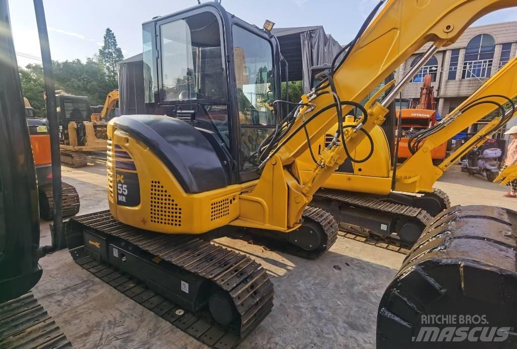 Komatsu PC 55 MR-2 حفارات صغيرة أقل من 7 طن (حفارات صغيرة)