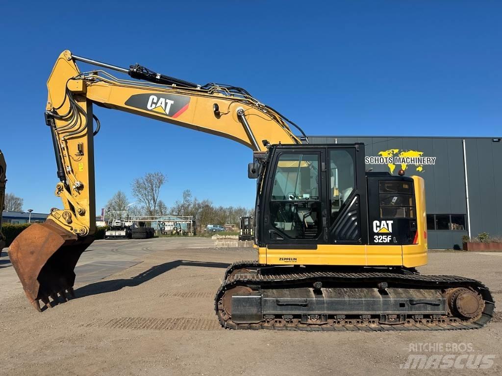 CAT 325 FL CR حفارات زحافة