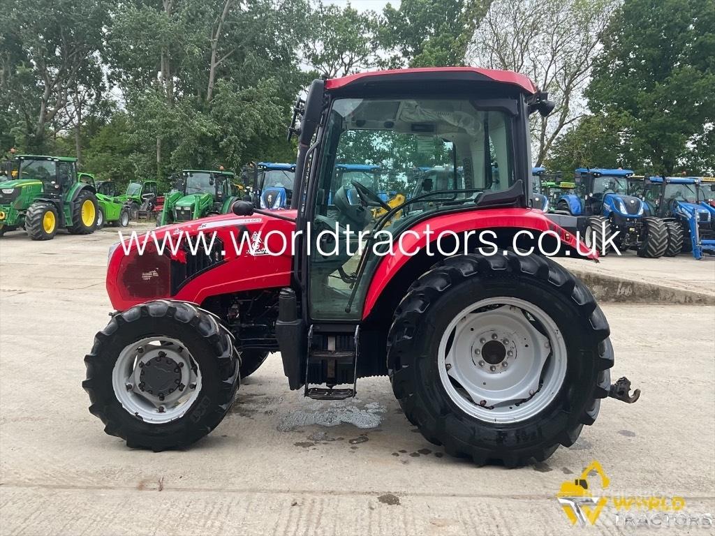 McCormick X 4060 الجرارات