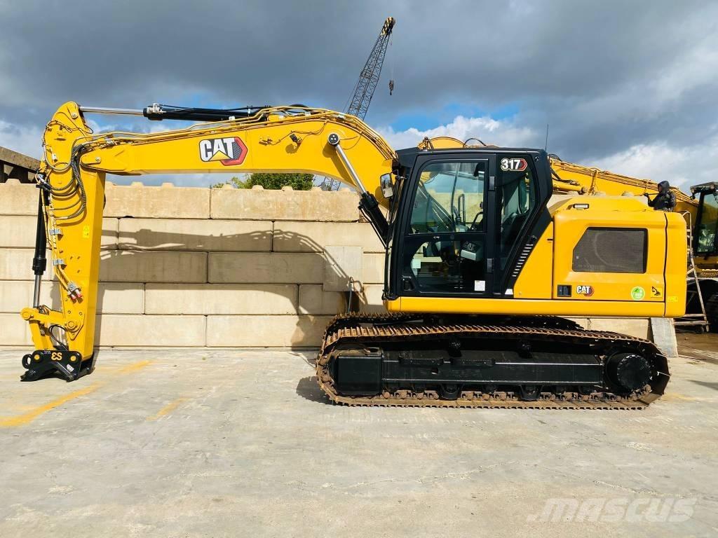 CAT 317 حفارات زحافة