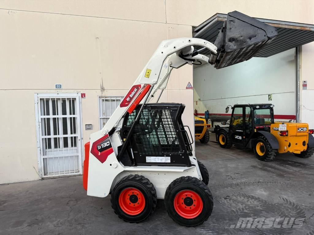 Bobcat S 130 لوادر انزلاقية التوجيه