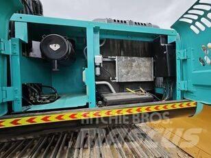 Kobelco SK 200-8 حفارات زحافة