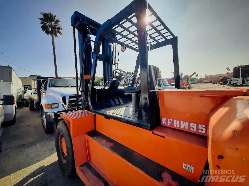 Komatsu FD 115 شاحنات ذات رافعات شوكية - أخرى