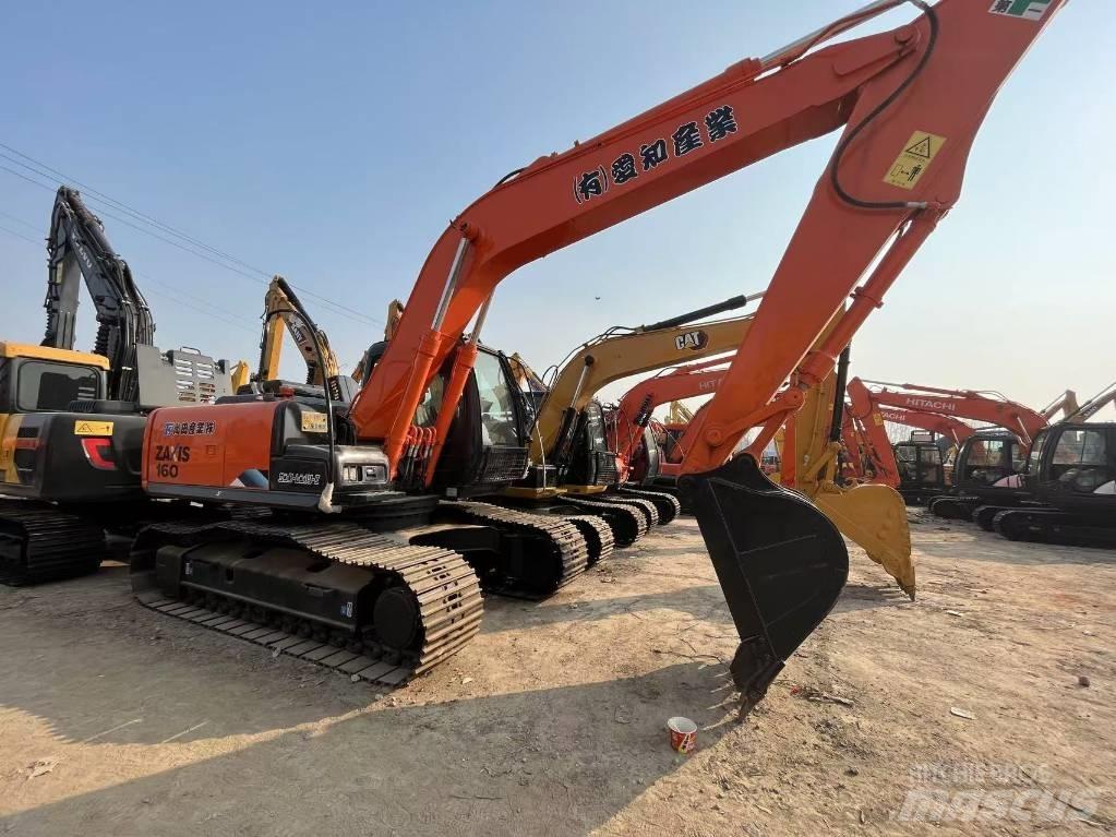 Hitachi ZX 160 حفارات زحافة