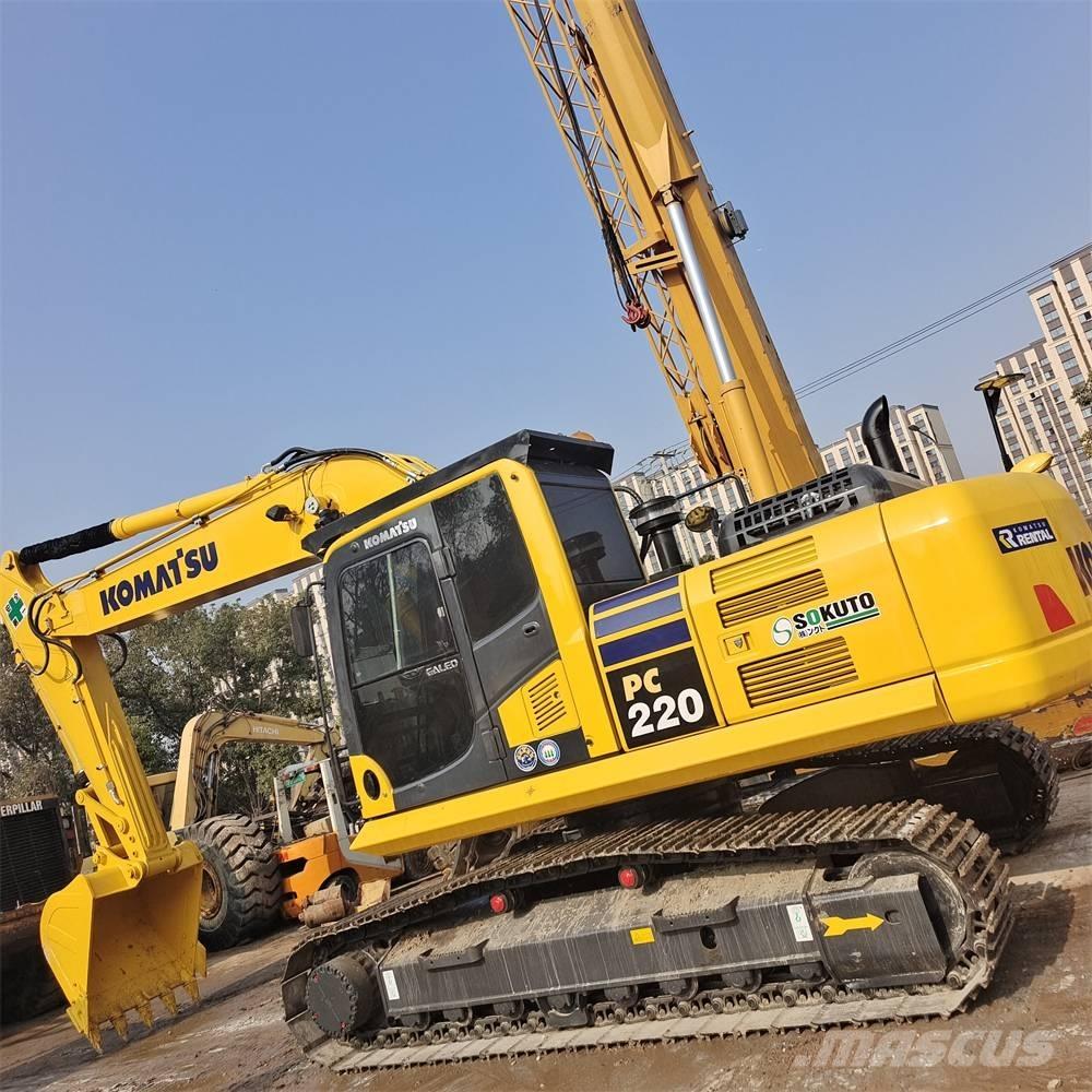 Komatsu PC 220-7 حفارات زحافة