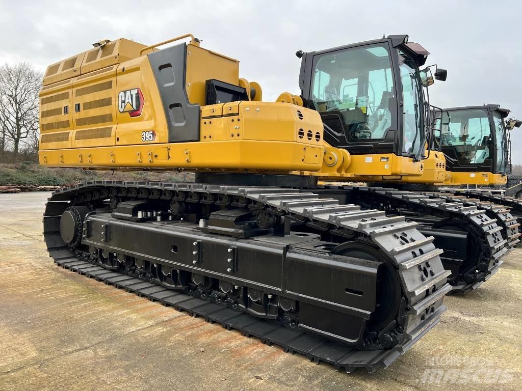 CAT 395 حفارات زحافة