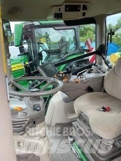 John Deere 6250R الجرارات