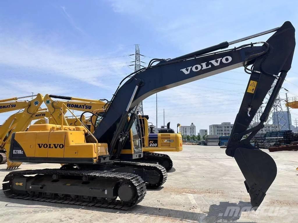 Volvo EC 210 B LC حفارات زحافة