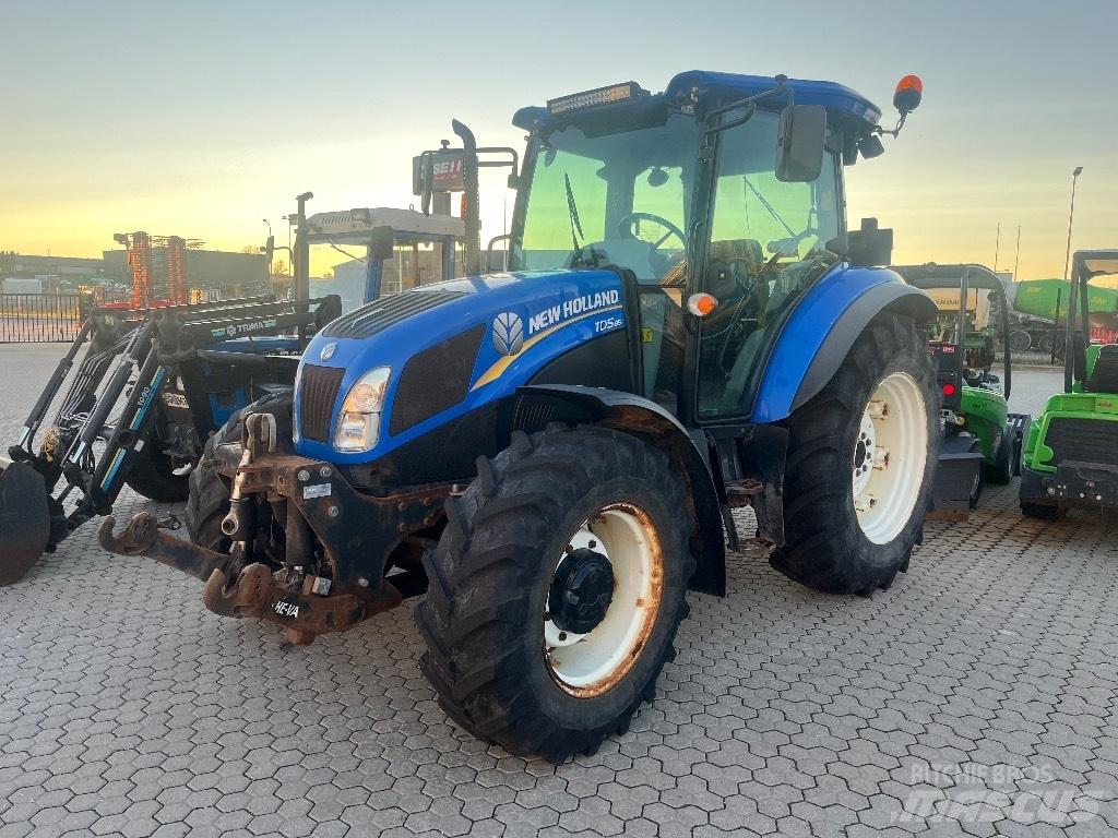 New Holland TD 5.85 الجرارات