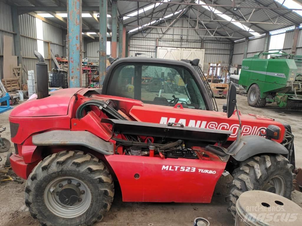 Manitou MLT 523 T مناولات متداخلة