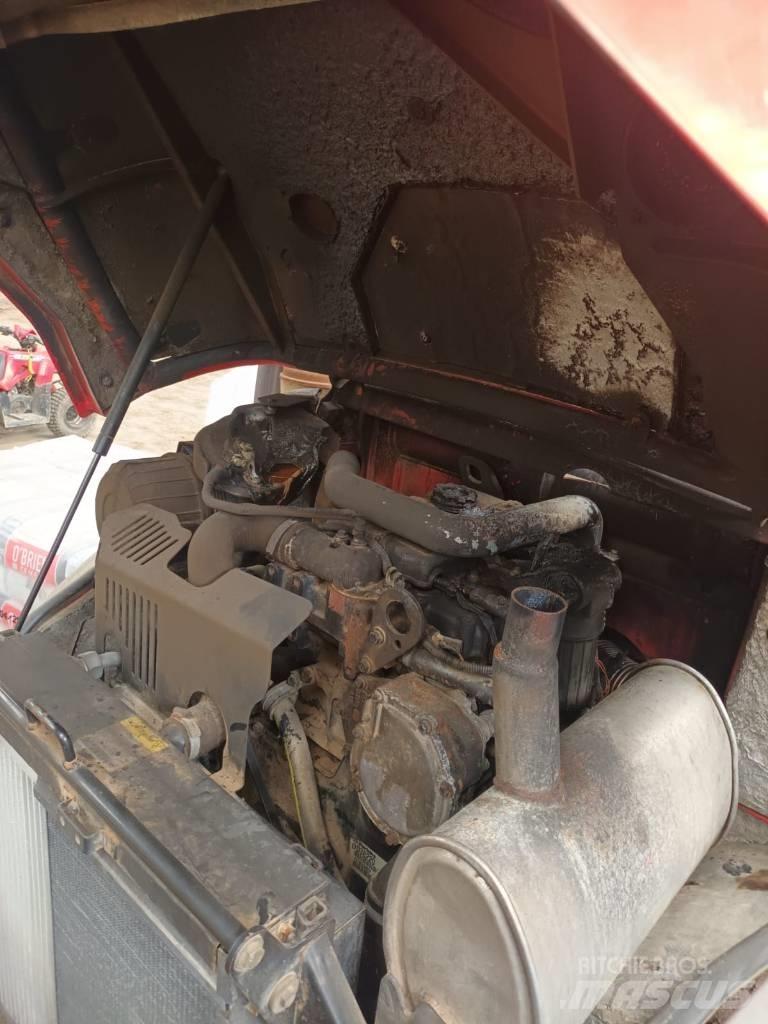 Manitou MLT 523 T مناولات متداخلة