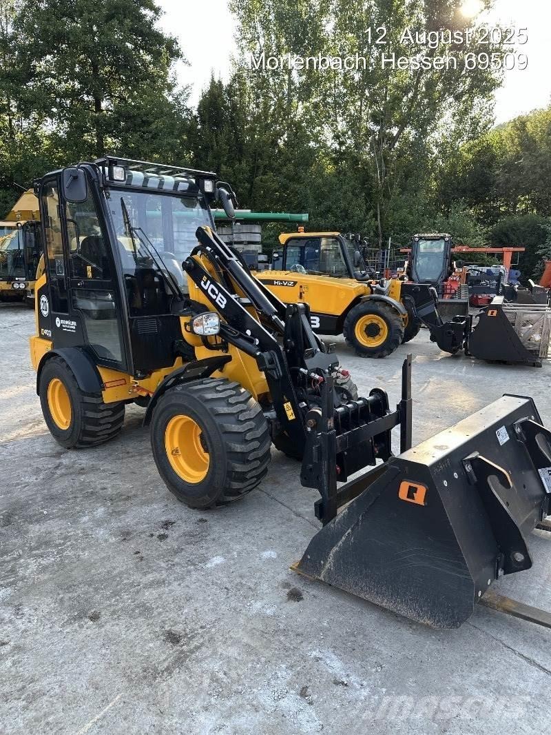 JCB 403 لوادر بعجل