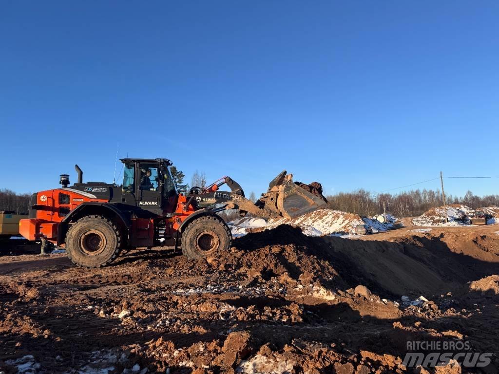Hitachi ZW 310-7 لوادر بعجل