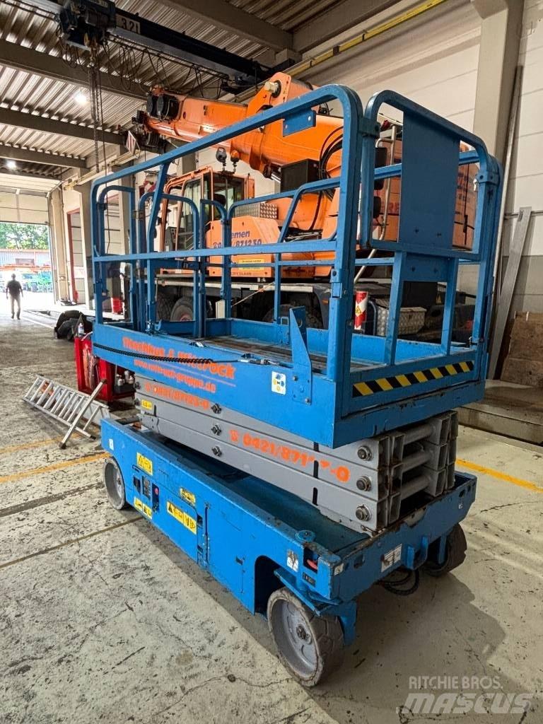 Genie GS 2646 رافعات مقصية الشكل