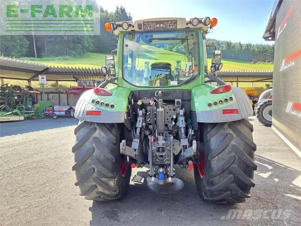 Fendt 516 vario الجرارات