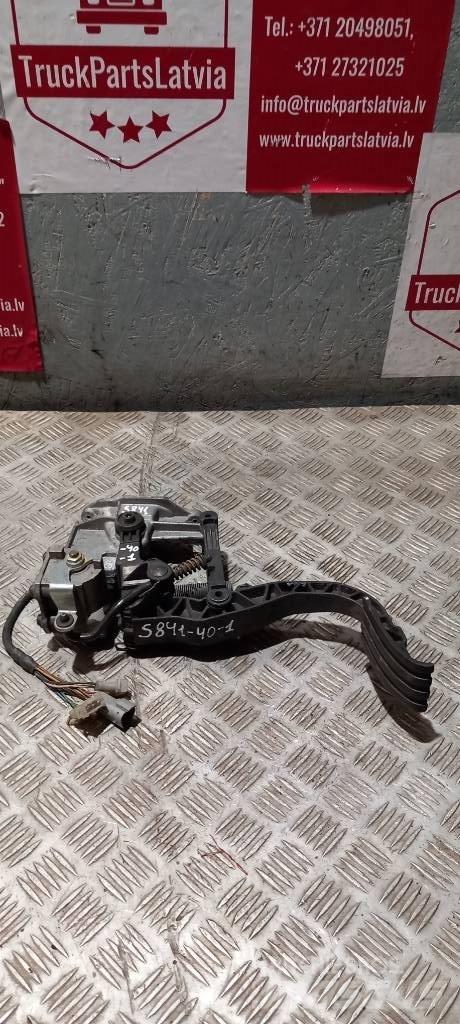 Scania P 94   1364173 كابينة والداخلية