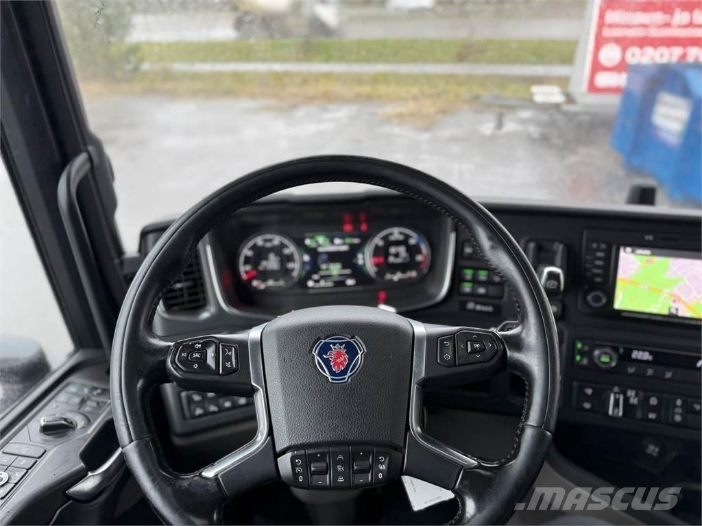 Scania R650 6X4 وحدات الجر