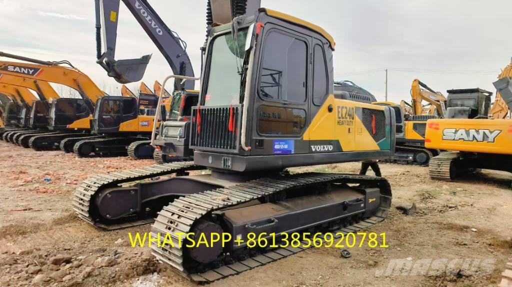 Volvo EC 240 حفارات زحافة