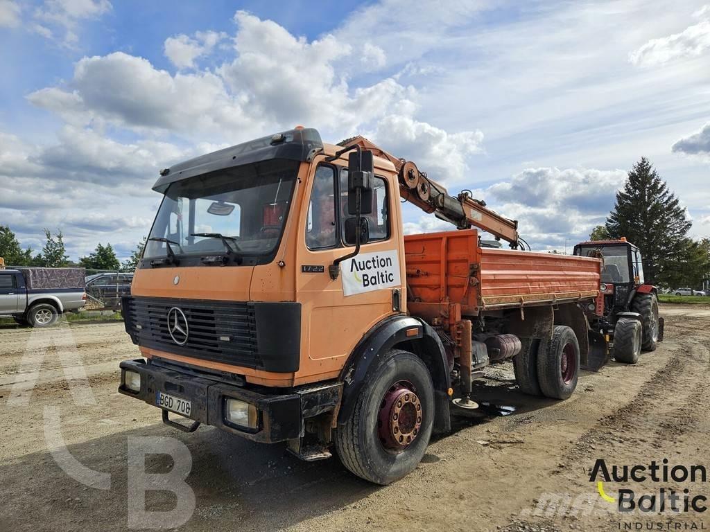 Mercedes-Benz 1722 شاحنات قلابة