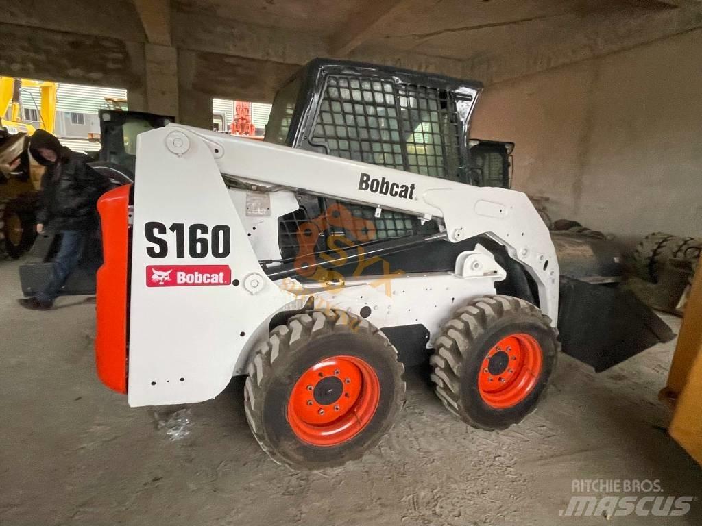 Bobcat S160 لوادر انزلاقية التوجيه