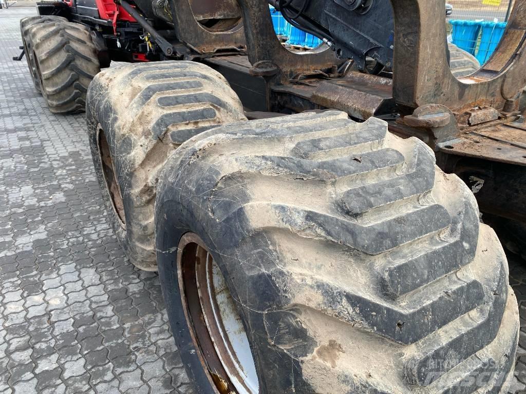 Komatsu 875 شاحنات
