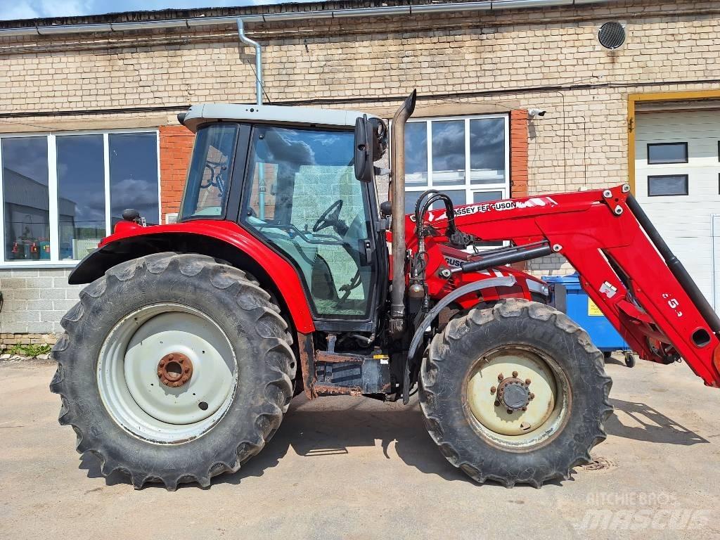 Massey Ferguson 6455 الجرارات