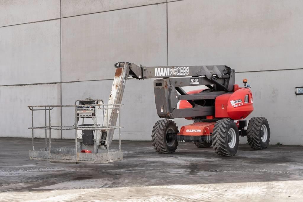 Manitou 200 ATJ رافعات سلة مفصلية