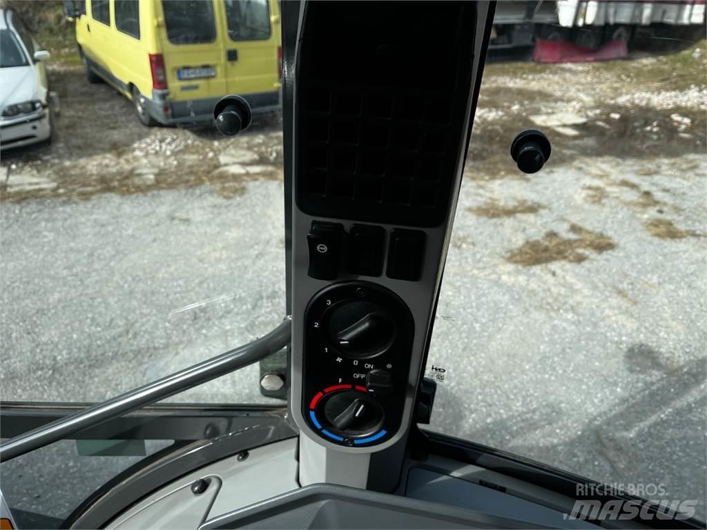 CASE 695SV 4X4 أخرى
