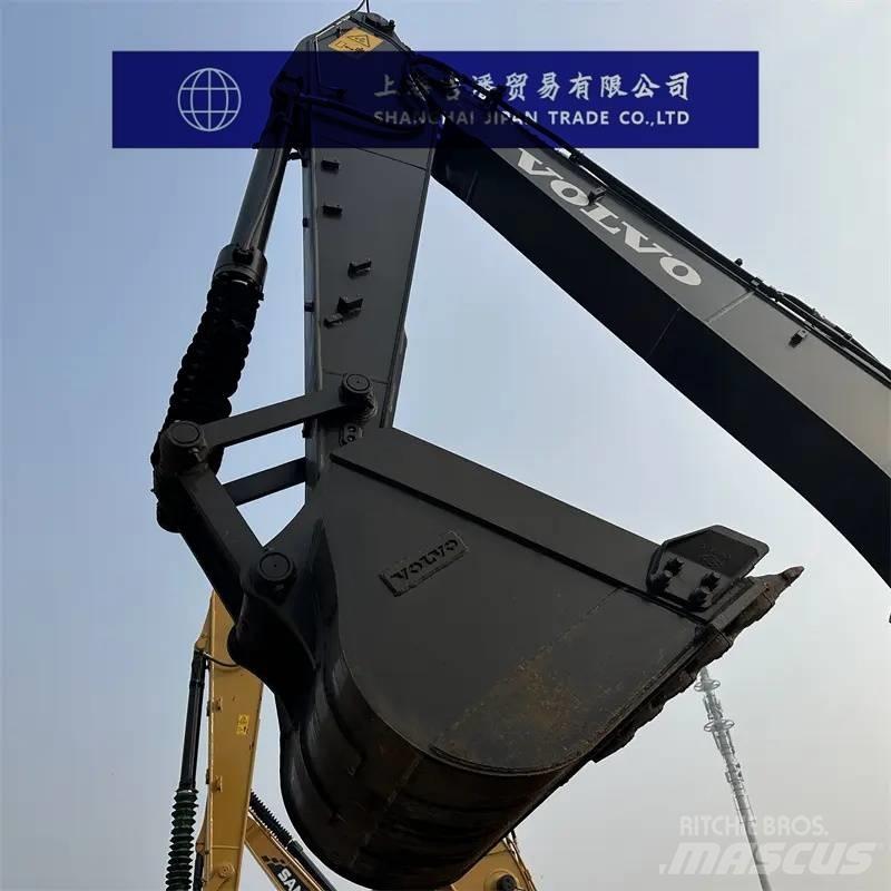 Volvo EC 140 حفارات زحافة