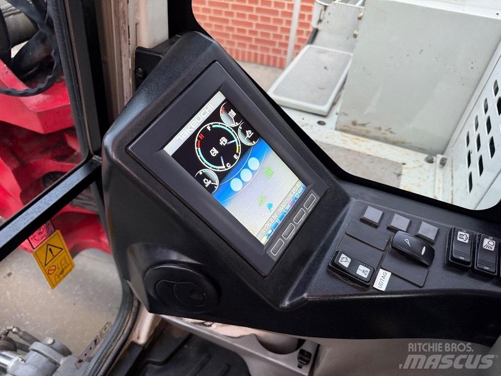 Takeuchi TB 2150 حفارات زحافة