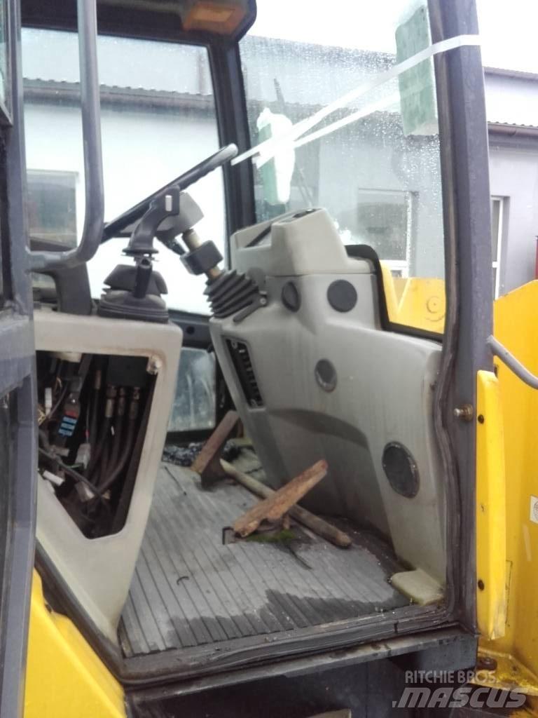 Komatsu WA 95-3 لوادر بعجل