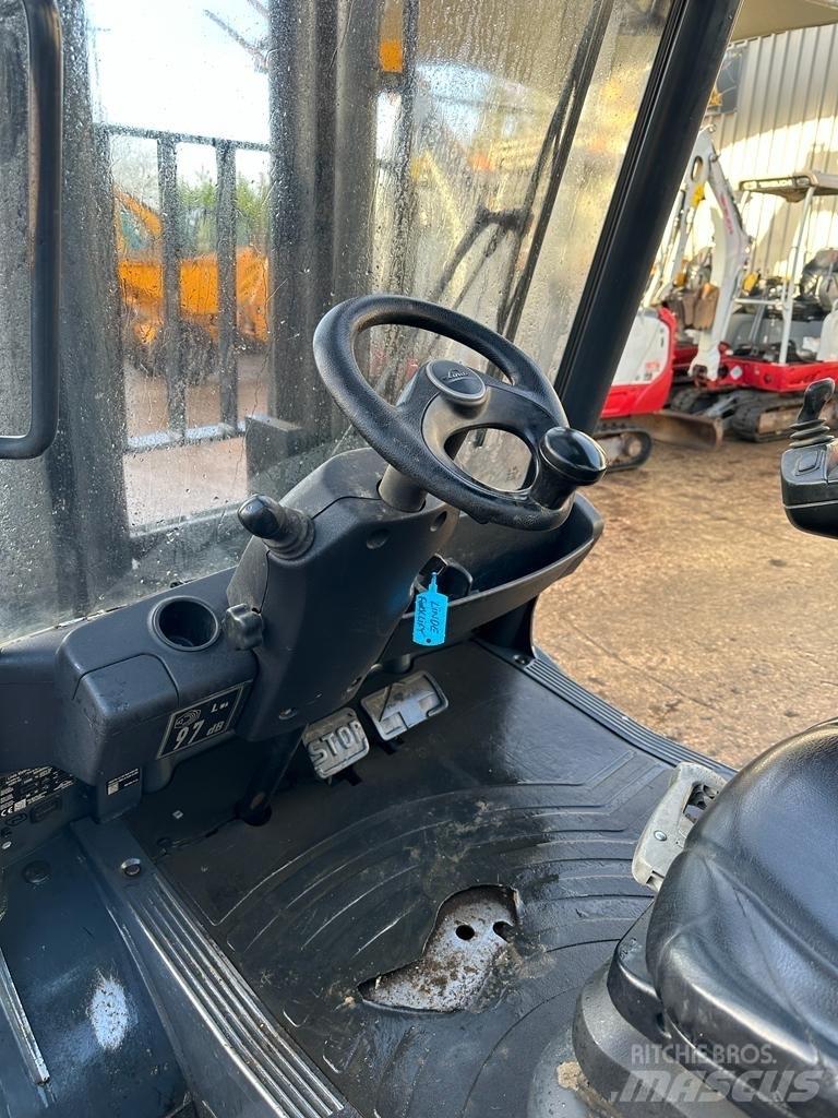 Linde H 35 D شاحنات الديزل