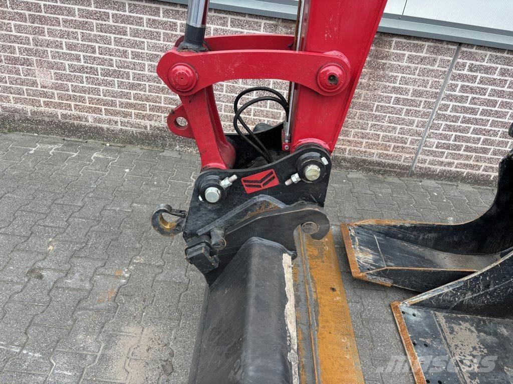 Yanmar SV86-7-2PB حفارات وسط 7 طن - 12 طن