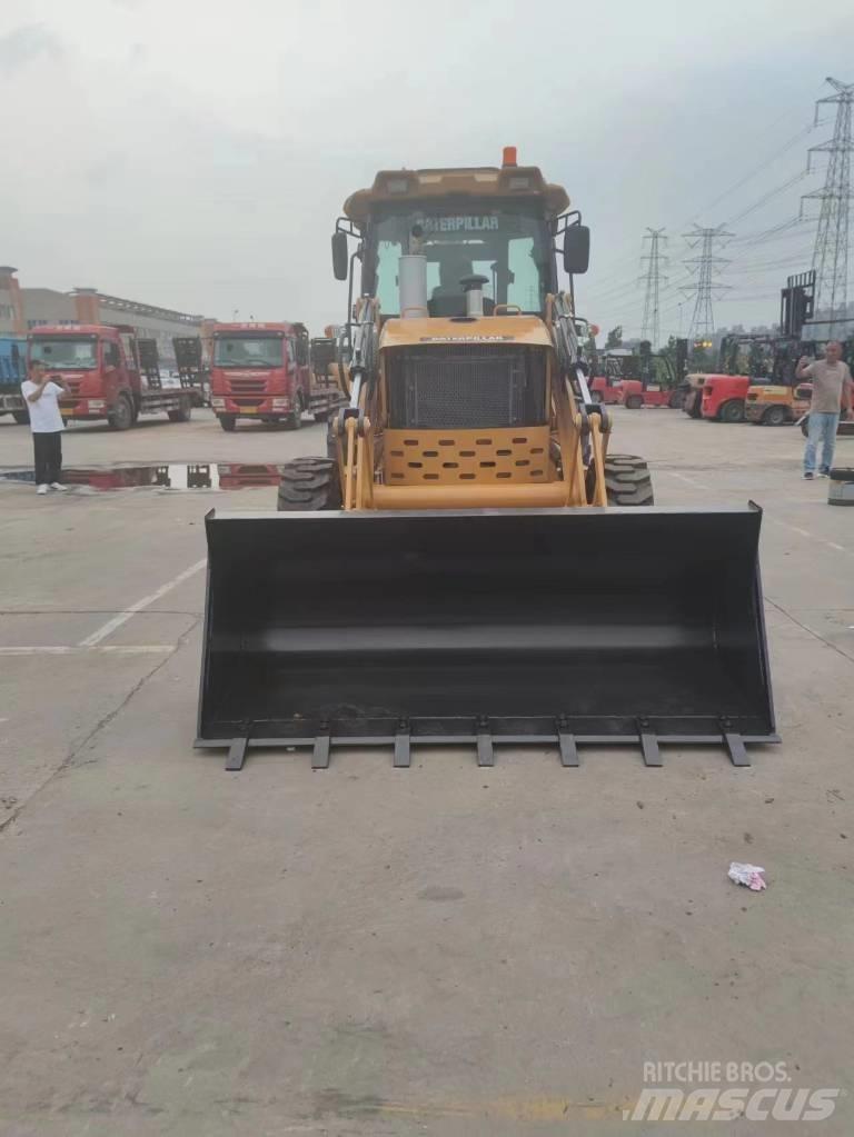CAT 420 F لوادر ذات جرافات عكسية