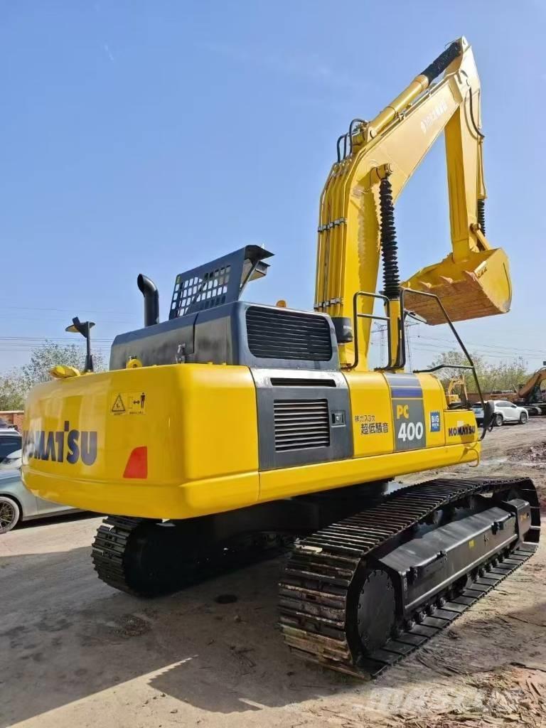 Komatsu 400-8 حفارات زحافة