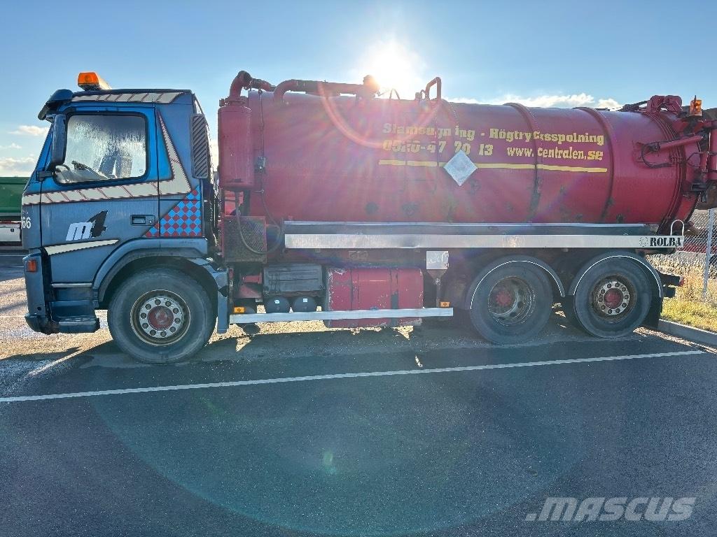 Volvo VOLVO FM12 6X2 شاحنات ذات صهاريج