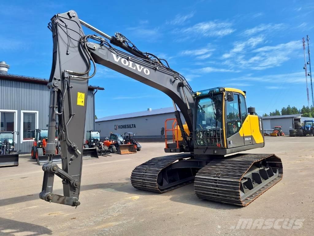 Volvo EC140ELM حفارات زحافة