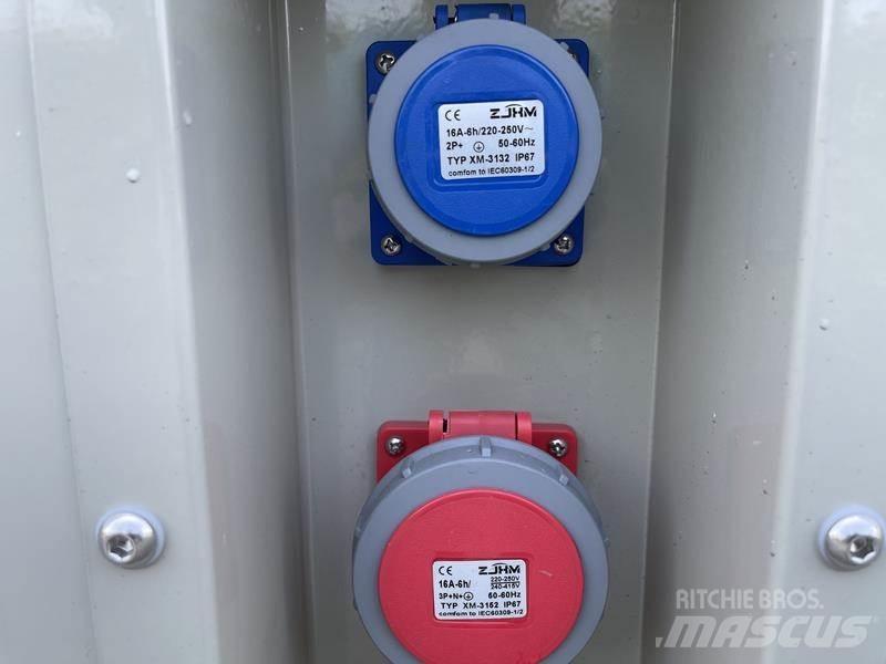 Cummins 28 kVA مولدات ديزل