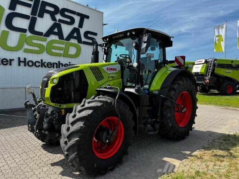 CLAAS AXION 830 الجرارات