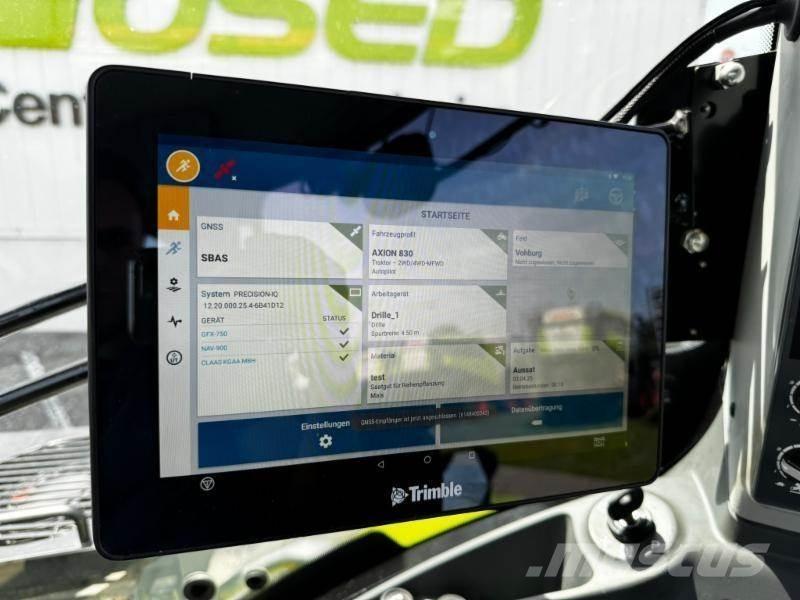 CLAAS AXION 830 الجرارات