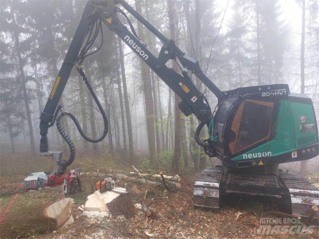 Neuson 204 HVT حصادات