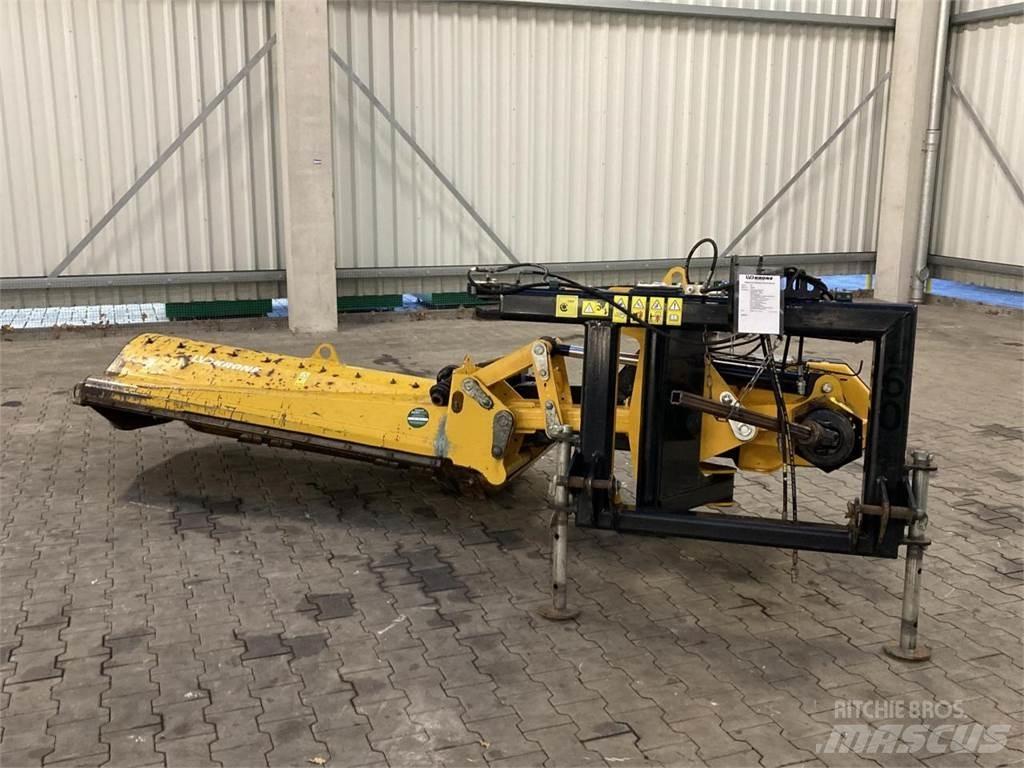 Müthing MU-M/S 180 جزازات وأغطية المراعي