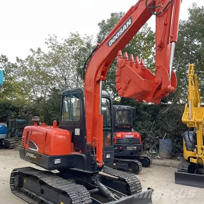 Doosan DX55-9C حفارات صغيرة أقل من 7 طن (حفارات صغيرة)