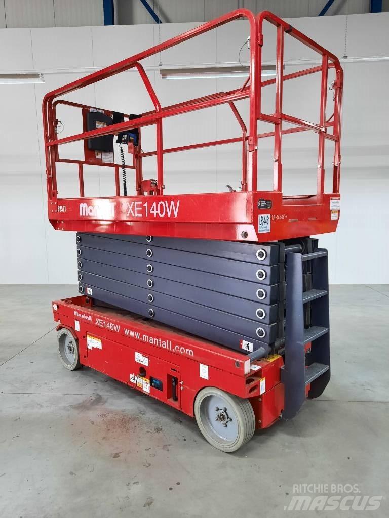 Mantall XE 140 W رافعات مقصية الشكل