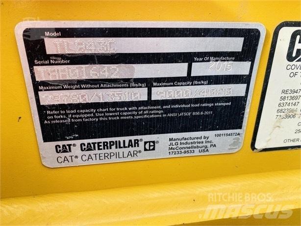 CAT TL 943 C مناولات متداخلة