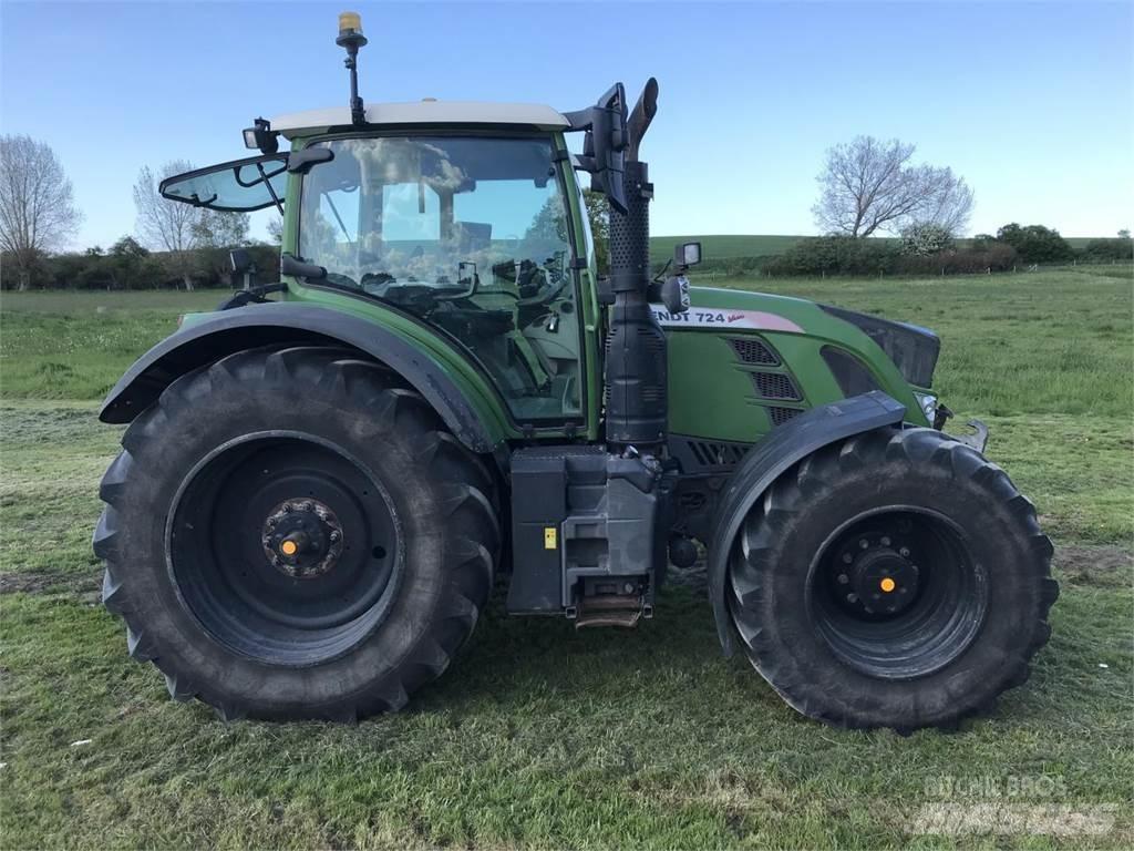 Fendt 724 Vario الجرارات