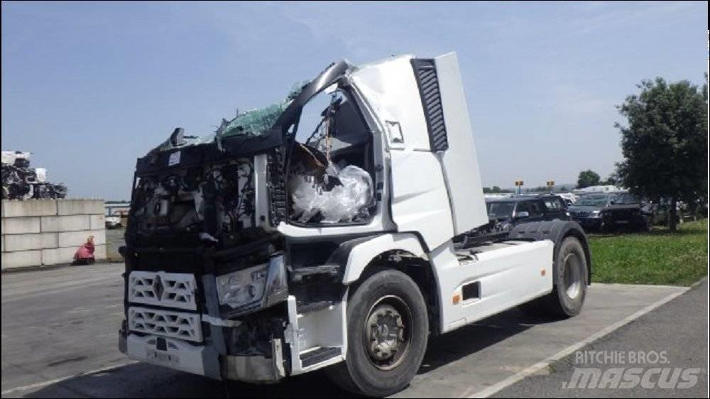 Renault T480 وحدات الجر