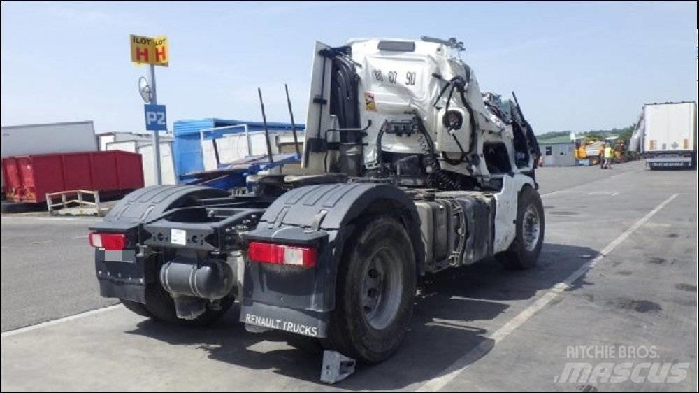 Renault T480 وحدات الجر