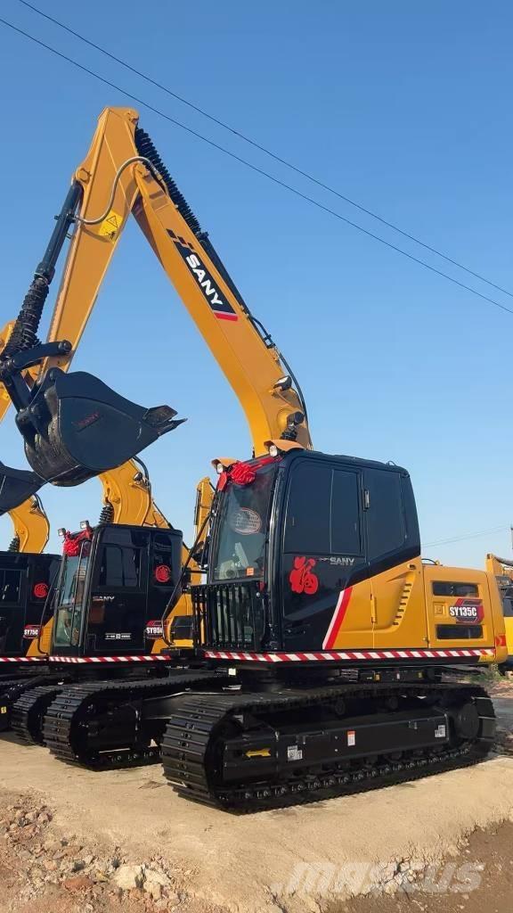 Sany SY 135 C حفارات زحافة
