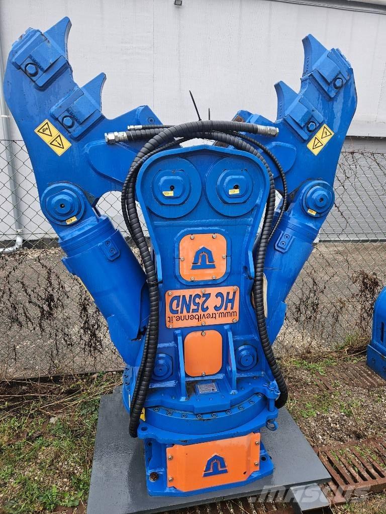 Trevibenne HC 25 ND حفارات هدم